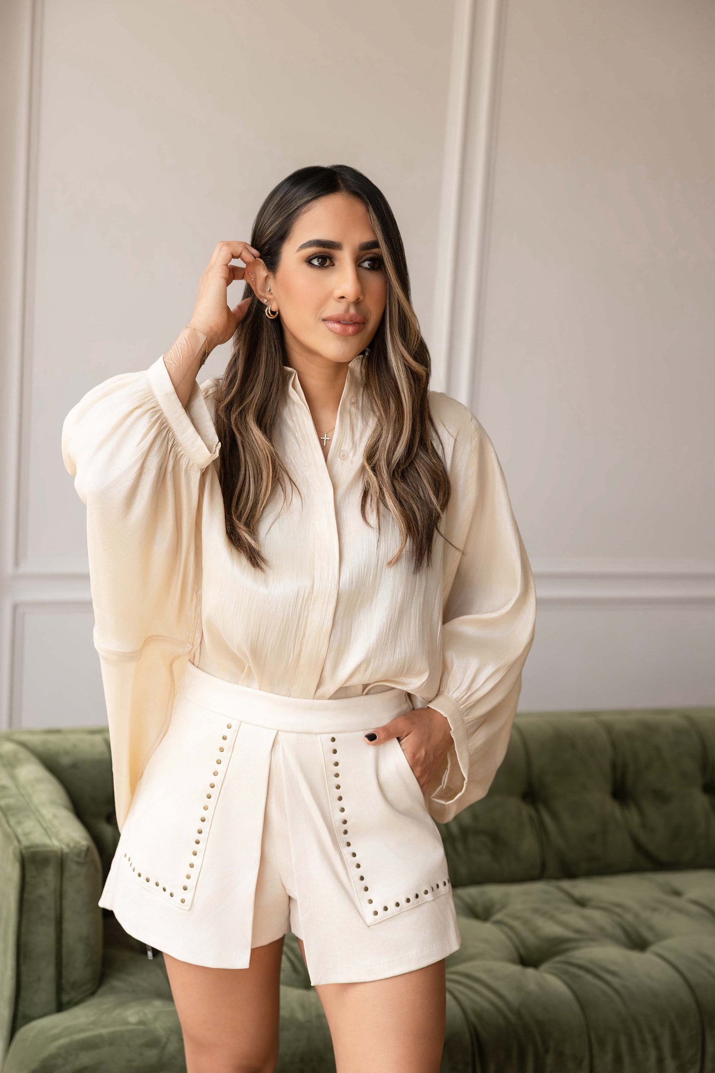 Oversized Balloon Sleeve Blouse
