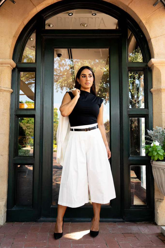 LONG BERMUDA IN WHITE